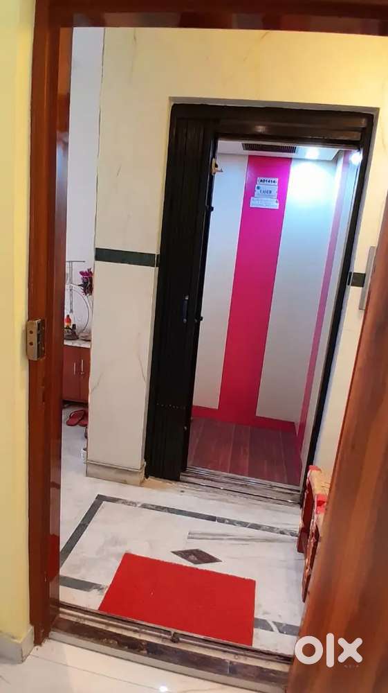 Sell, 2BHK Flat at Rashbehari location