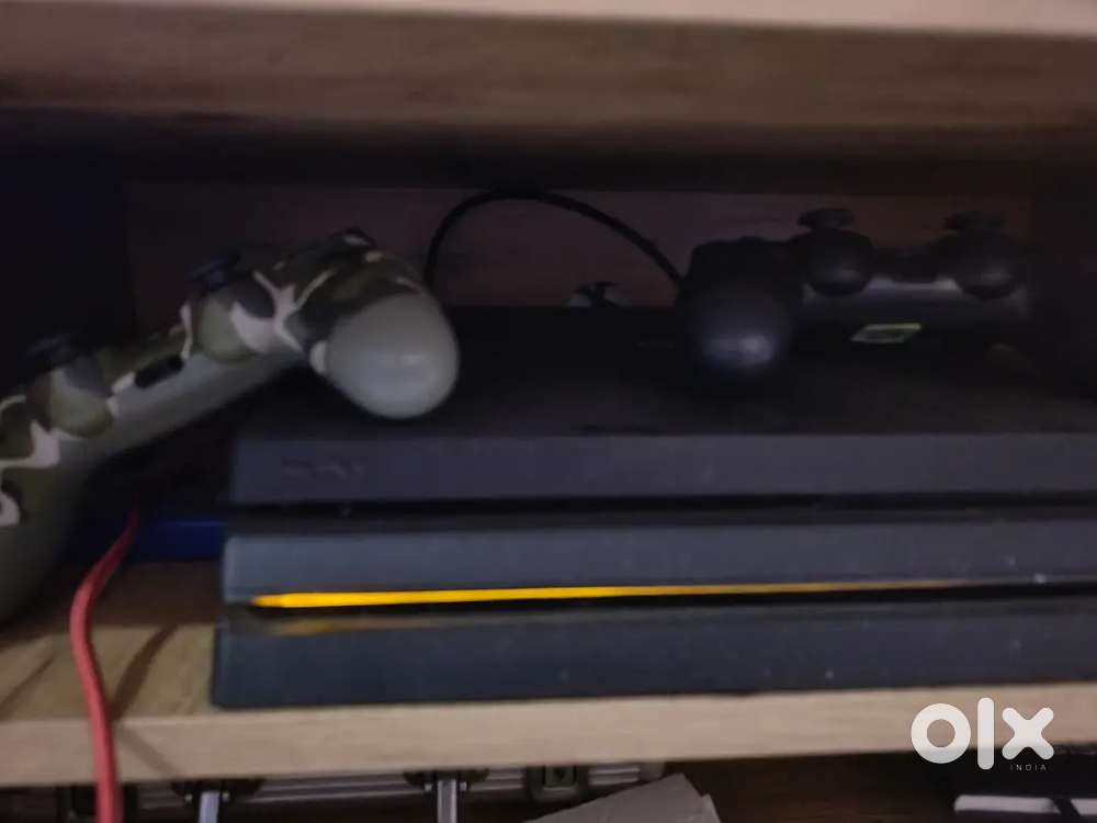 Play station 4 pro