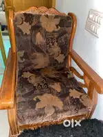 Wooden heavy chair in sagon wood