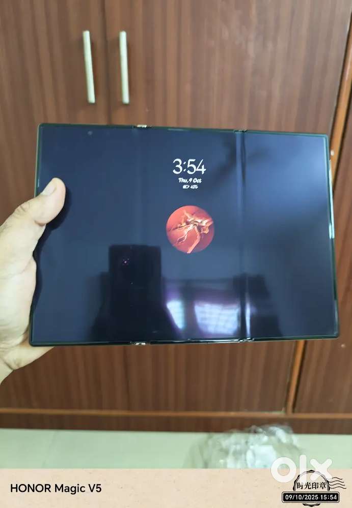 Huawei Mate Xt Triple Fold 15 days used, Red 512gb Harmony OS