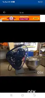 Flour mixing machine
