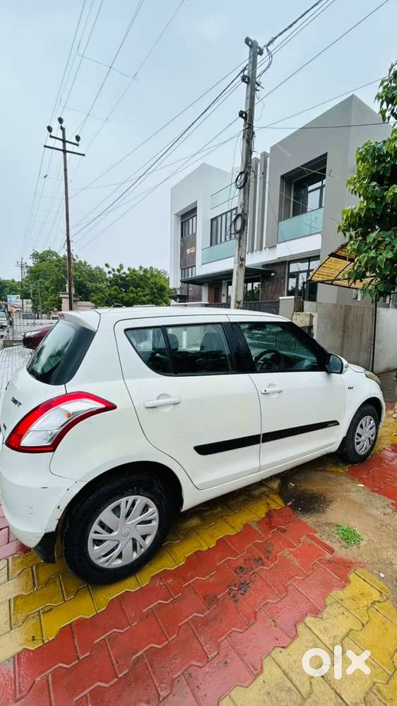 Maruti Suzuki Swift 2015 CNG & Hybrids Good Condition