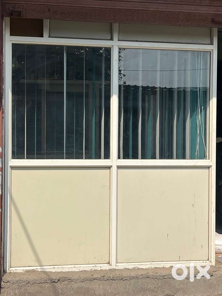 office setup aluminium/glass