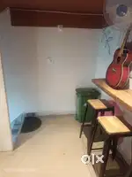 दो plot जोड़े के