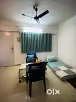 1 Male PG required for 1 RK apartment in Juhu.