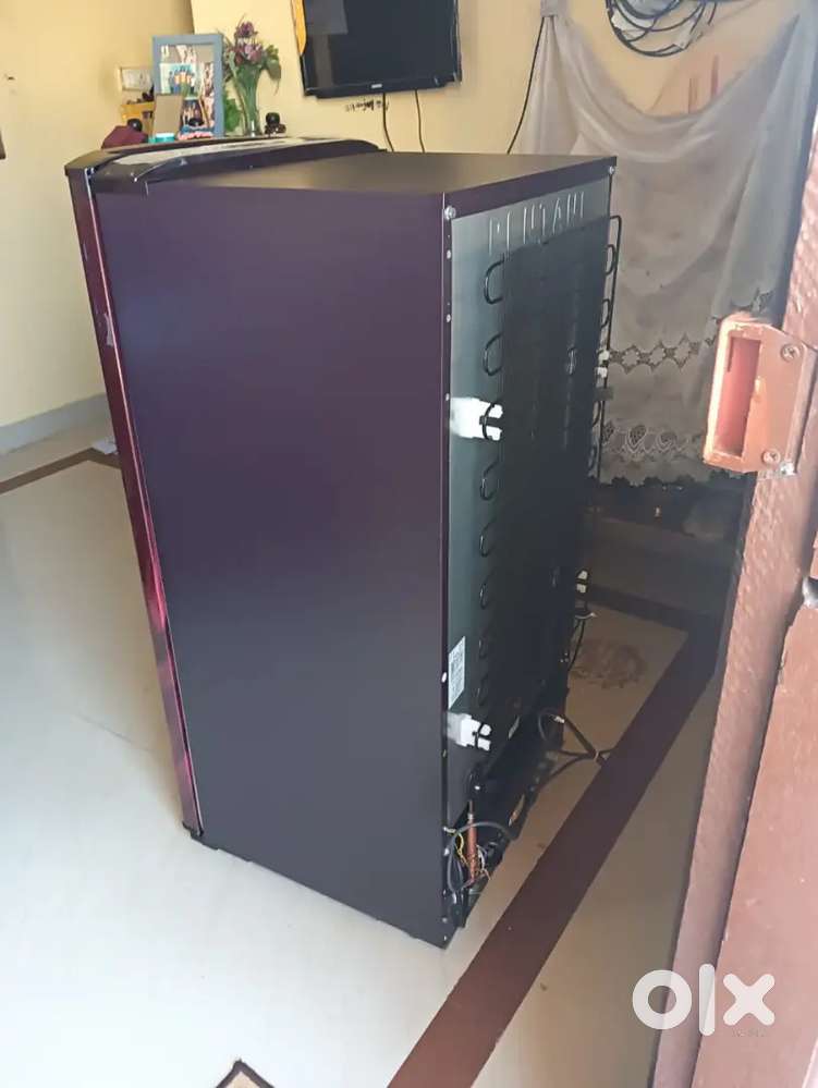 Selling fridge