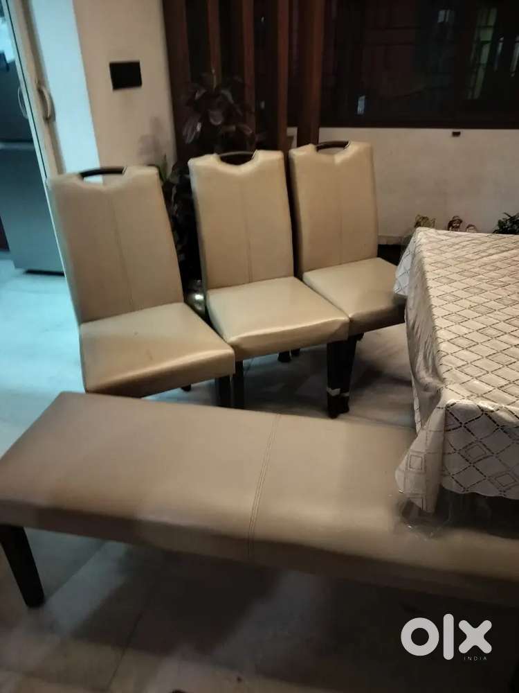 Winged chairs and dining chairs