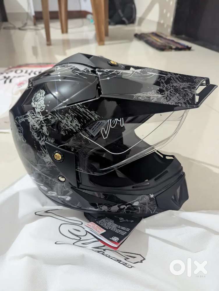Vega Dual Visor Helmet for motorbike