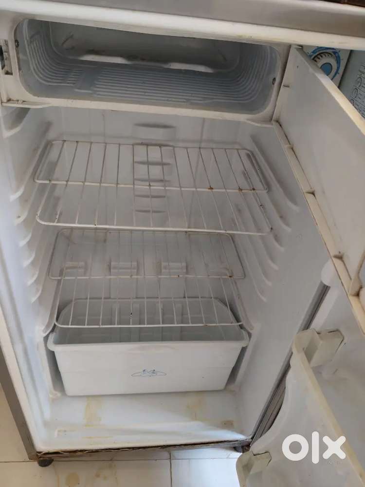 Videocon mini fridge