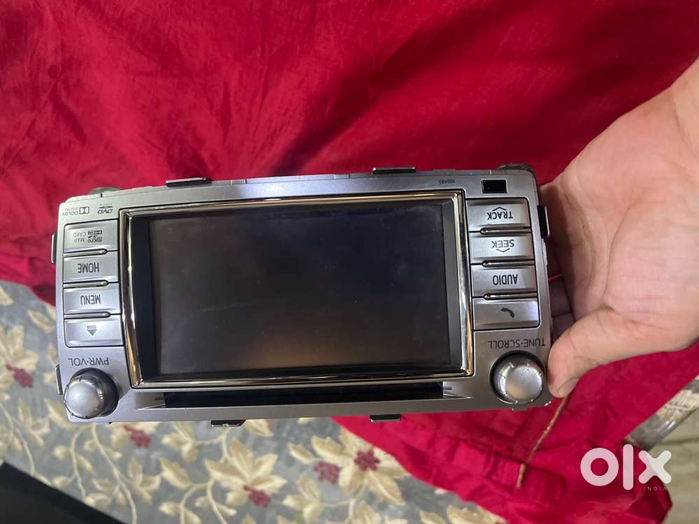 Fortuner 2019. Audio screen