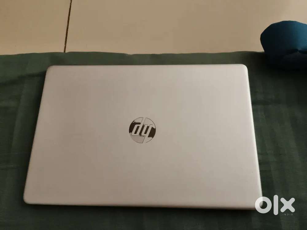 Hp laptop in good condition used only two yr