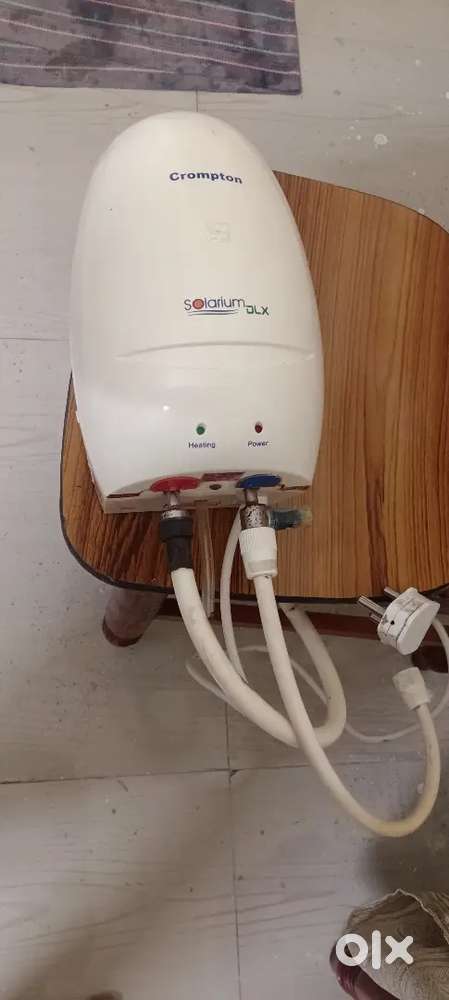 Crompton Water heater Greser