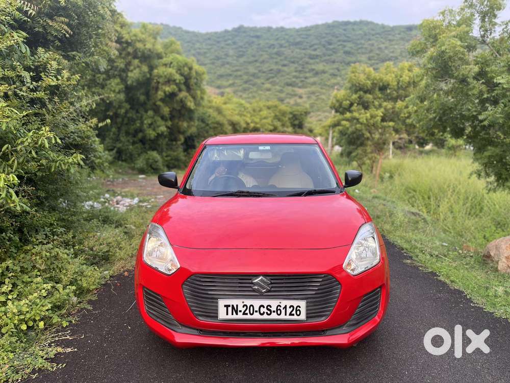 Maruti Suzuki Swift VXi + Manual, 2019, Petrol