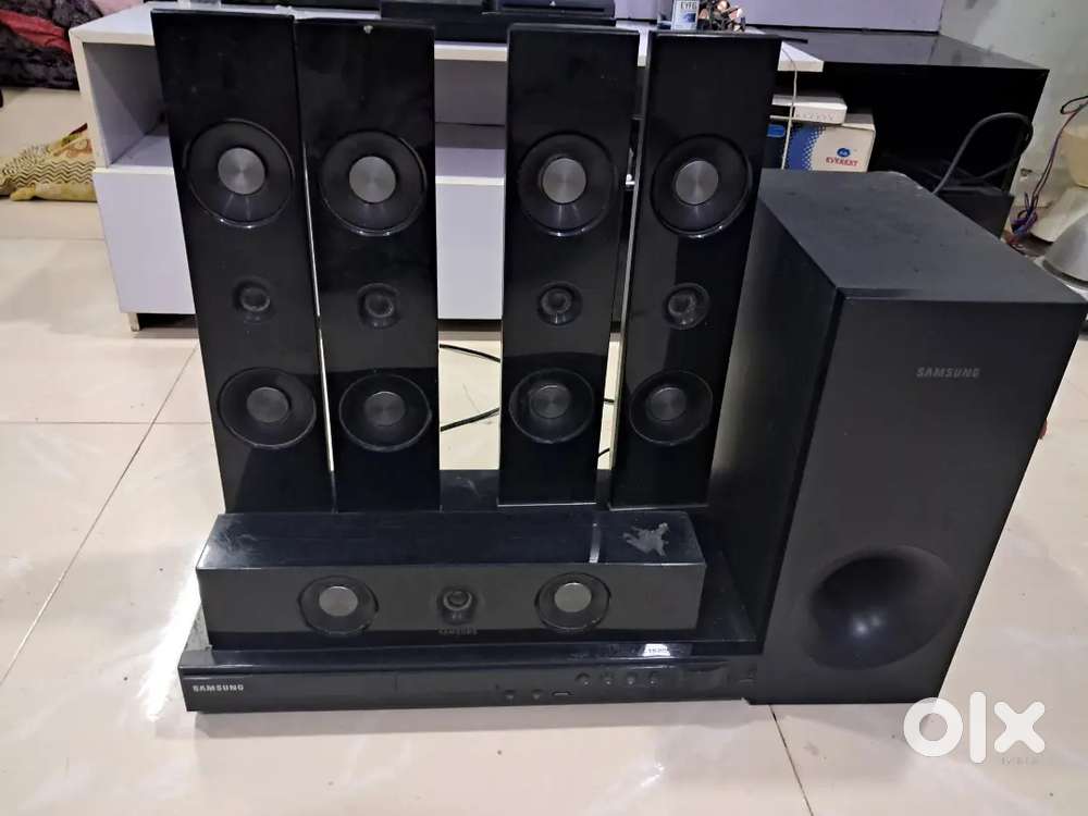 Samsung speaker set