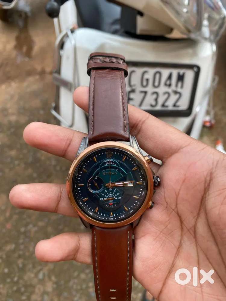 Titan watch for selling