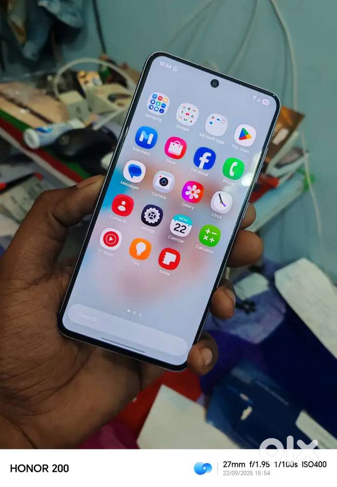 Iphone 15 plus and s21 fe 46k and 13k