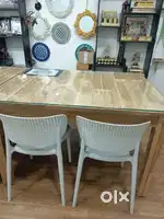 Dinning Table With Glass