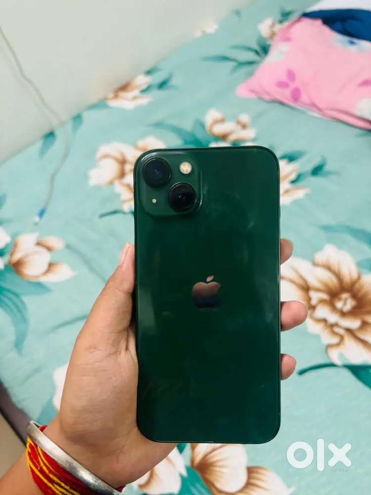 iPhone 13 128 gb Green colour