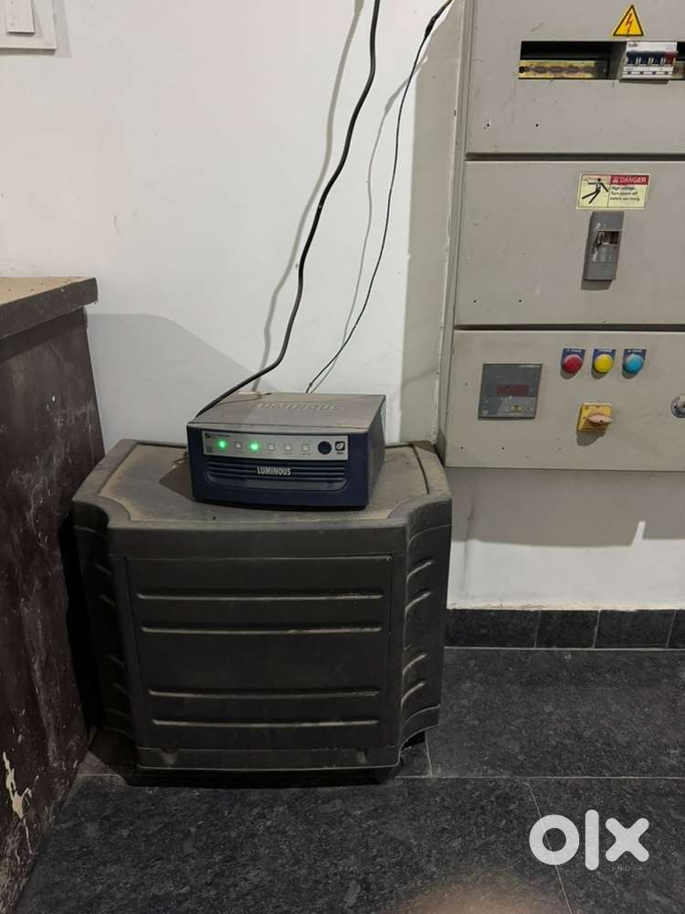 Luminous Inverter with Battery