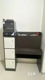 Computer table and storage