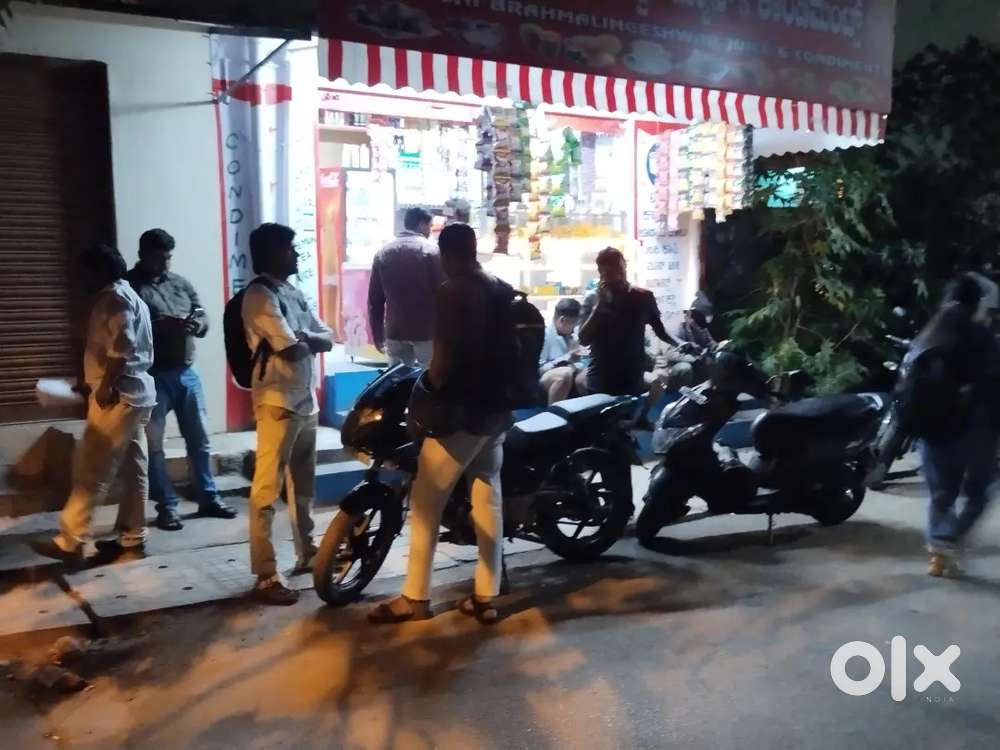 Juice and condiments