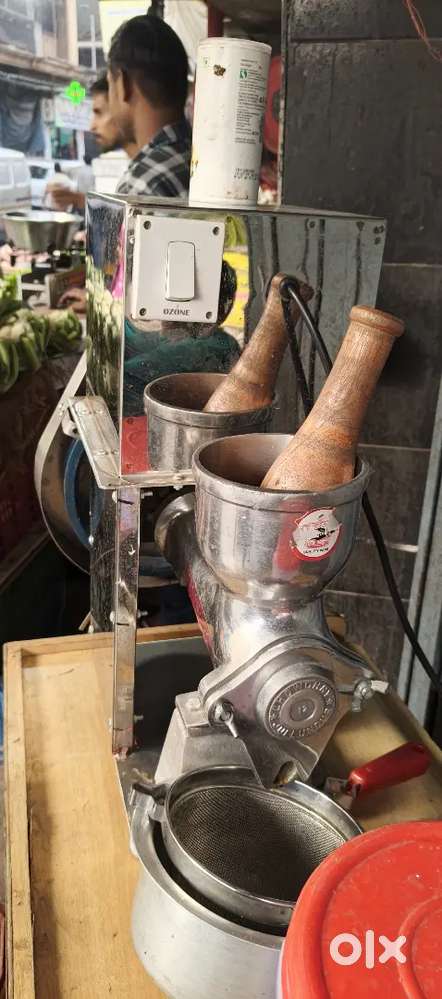 Electric mosambi juicer