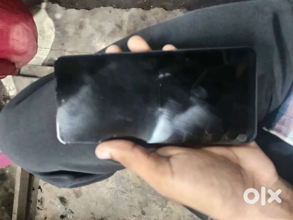Realme p 1 new phone only display change
