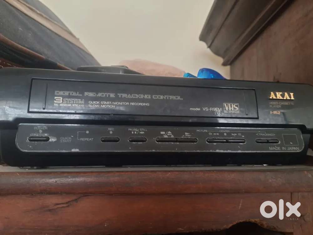 AKAI VCP model VS-R9EM