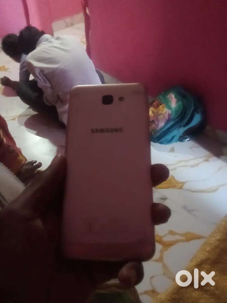 New mobile Lena hai