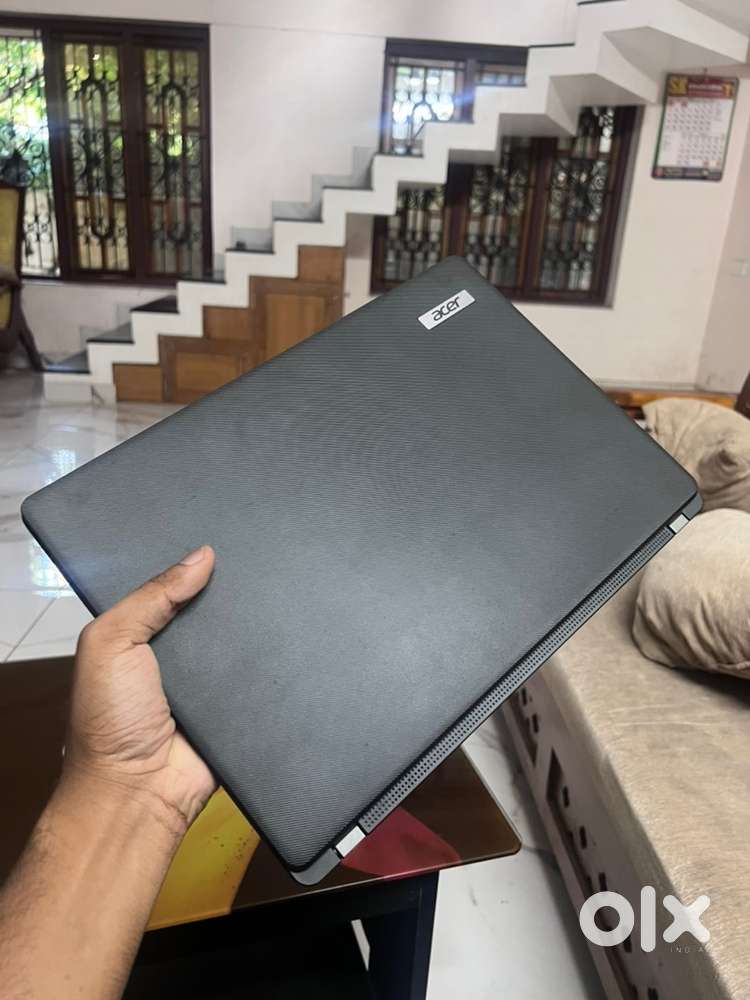 Acer 11th gen intel core i3 travelmate