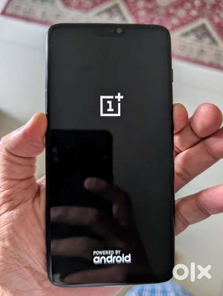 One Plus 6 Display in working condition Battery Not working