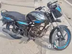 I am selling discover 100 cc, good condition
