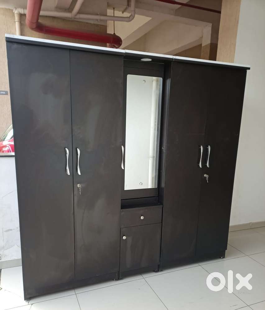 5 door wardrobe luxury