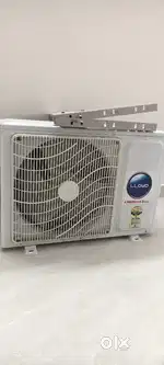 LLYOD SPLIT AC