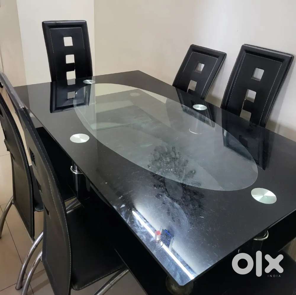 Dining Table- Set of 6 chairs