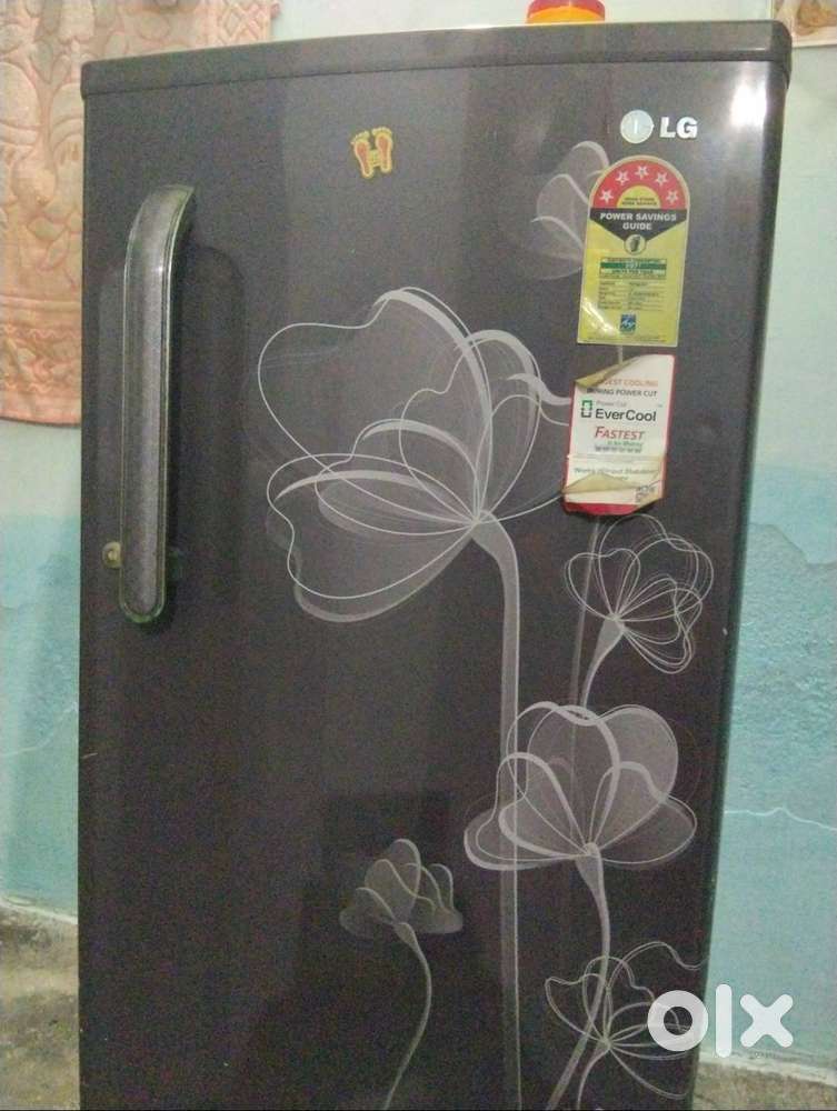 190 Liter 5 star fridge Lg Ka Like New
