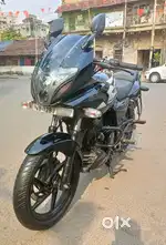 BAJAJ PULSAR 220F DUAL CHANNEL ABS WITH DISC MODEL