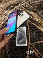 Super quality iPhone REFURBISHED with bill box under warranty