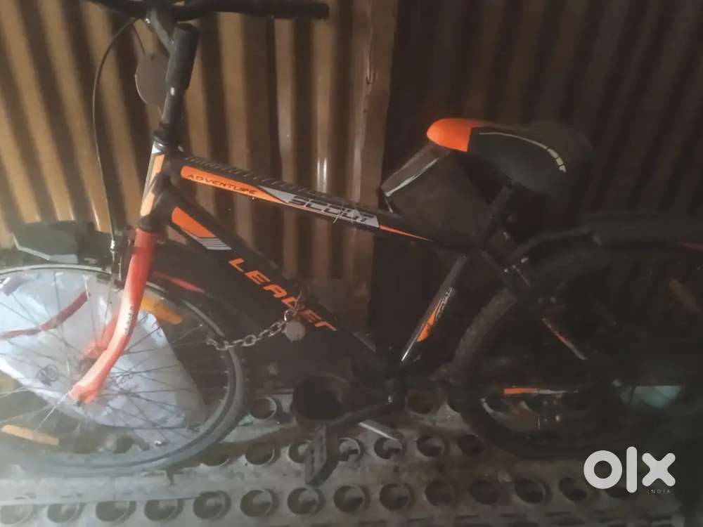 Leader bike for sale at tinsukia.near civil hospital