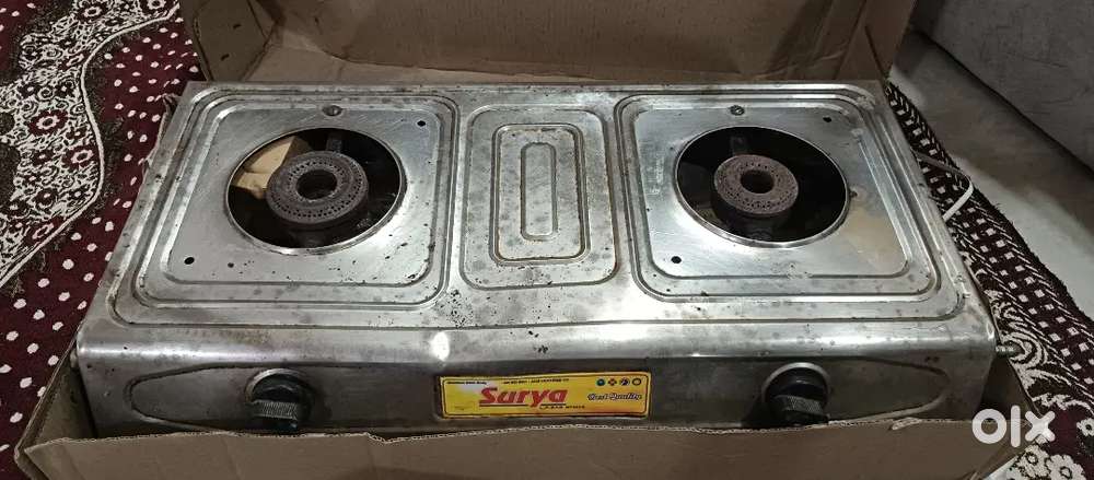 To be sale gas chulha & mixer in good condition
