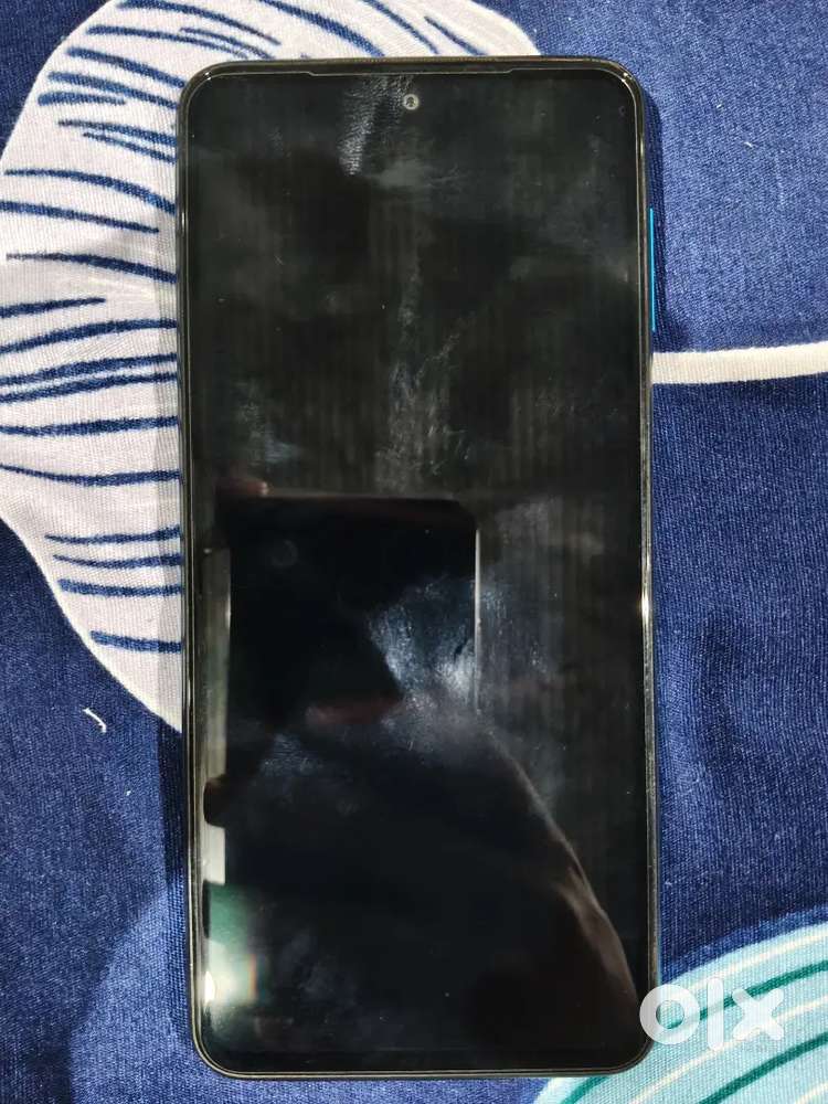 A Good Condition Mobile Phone For Sale With All Original Accessories