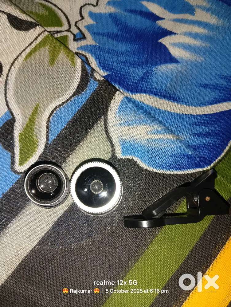 A mobile camera lens