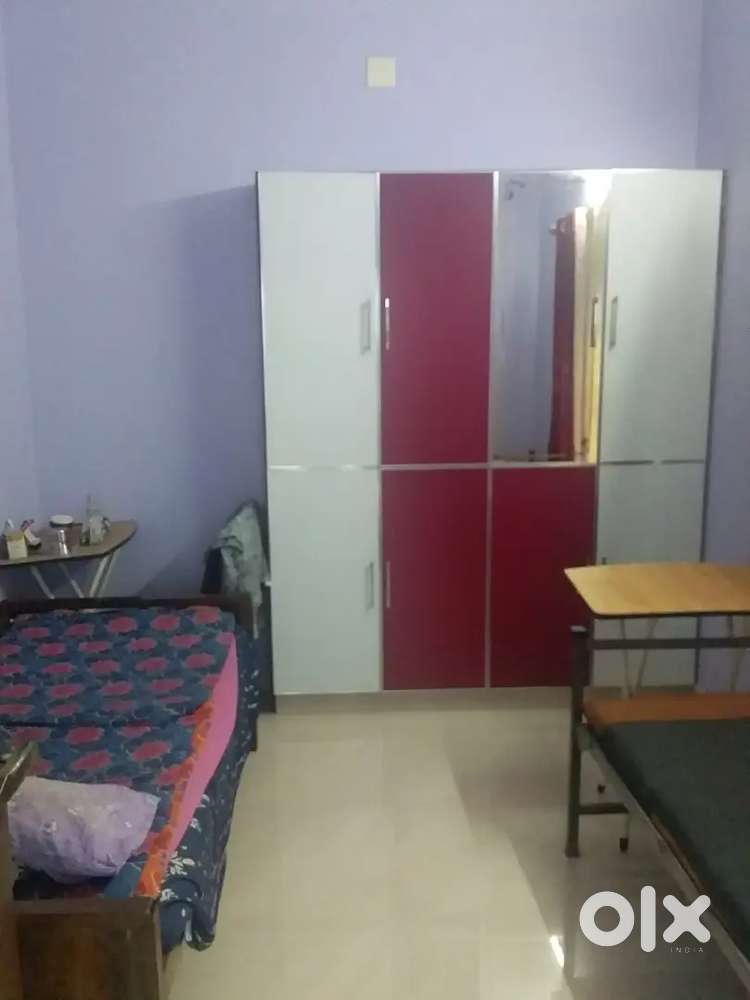 PG Accommodation for Students and working women.