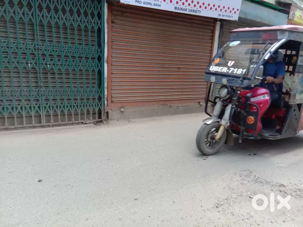 On road Shop rent with bathroom, no food anymore other