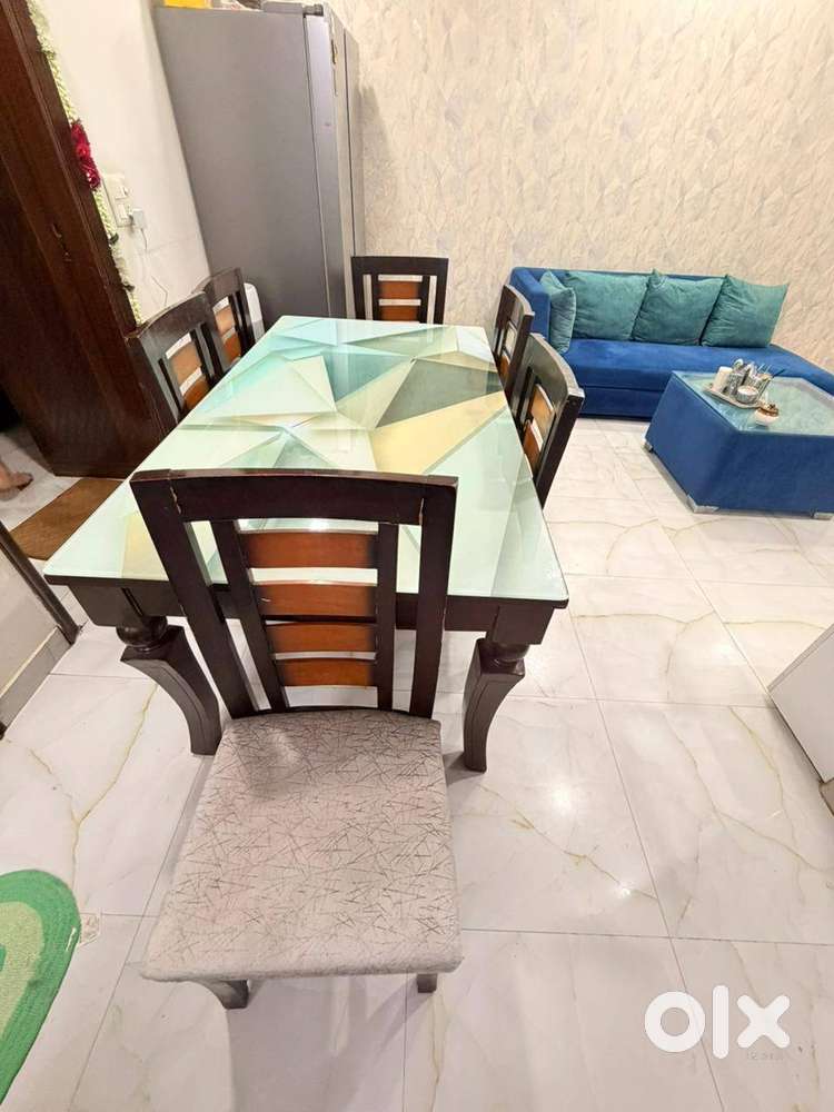 6-Seater Sofa Set + 6 SEATER DINING TABLE IN EXCELLENT CONDITION