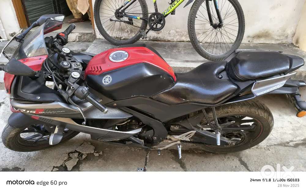 R15 V3 very good condition