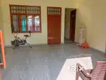 Only small family and girls (students)