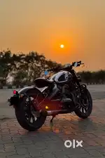 Jawa 42 bobber