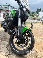 Dominar 400 cc with accessories