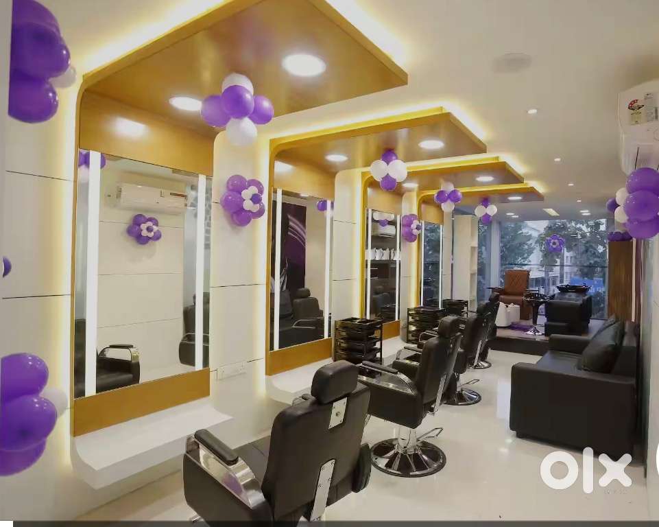 Mens/unisex hair stylist and skin